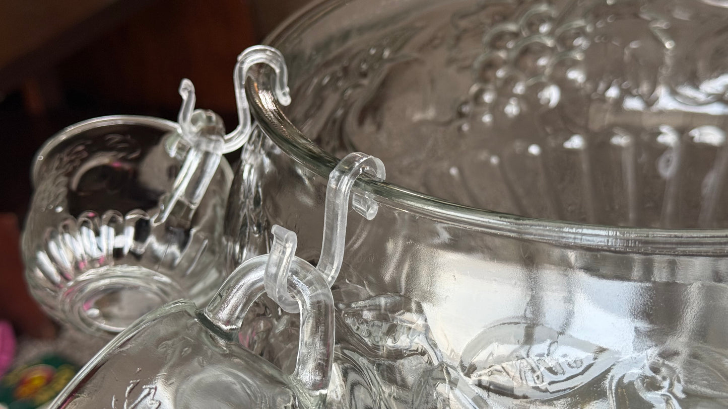 Jeanette Glass “Fruit” Punch Set