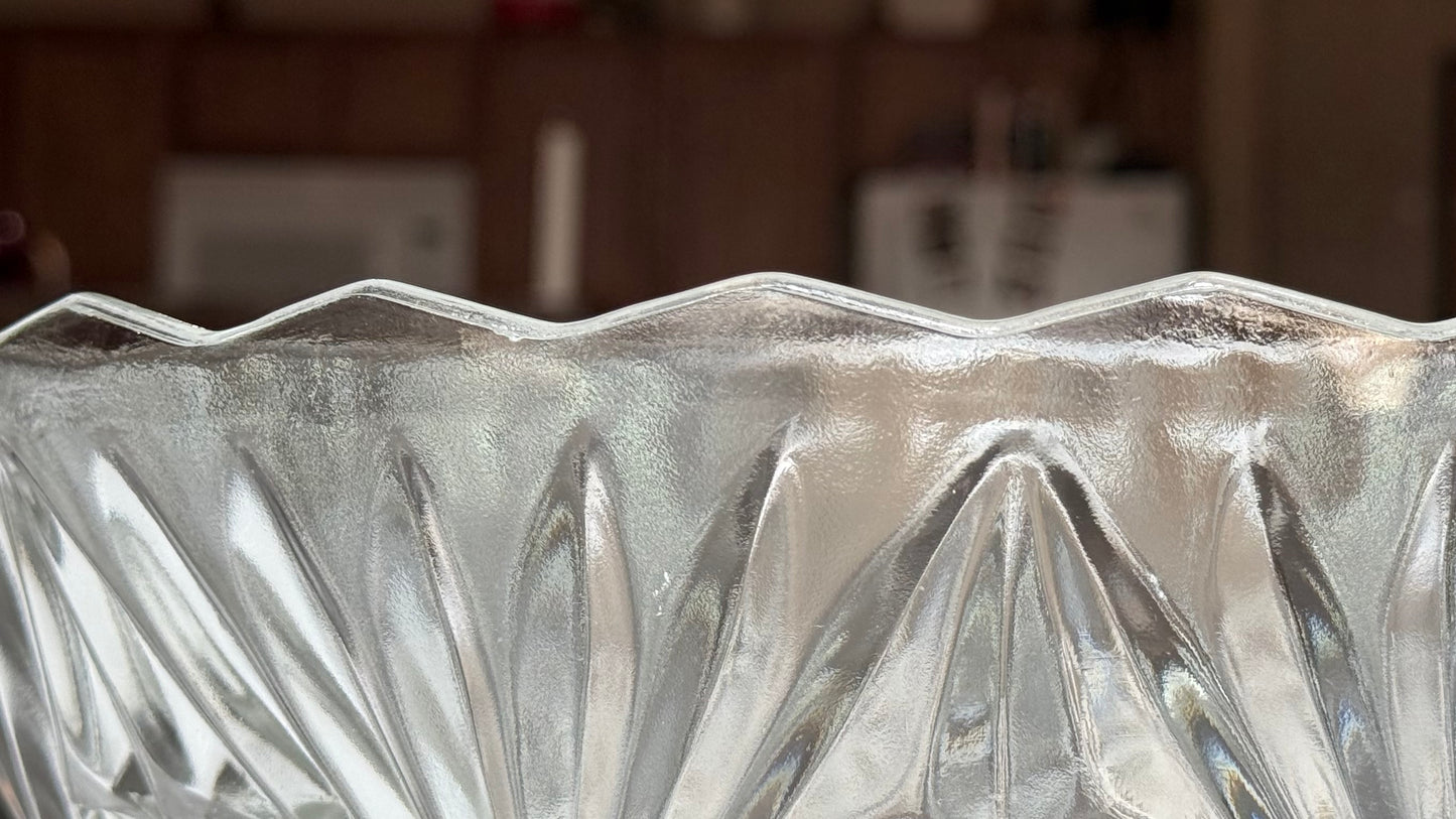 Federal Glass Yorktown Punch Bowl Set