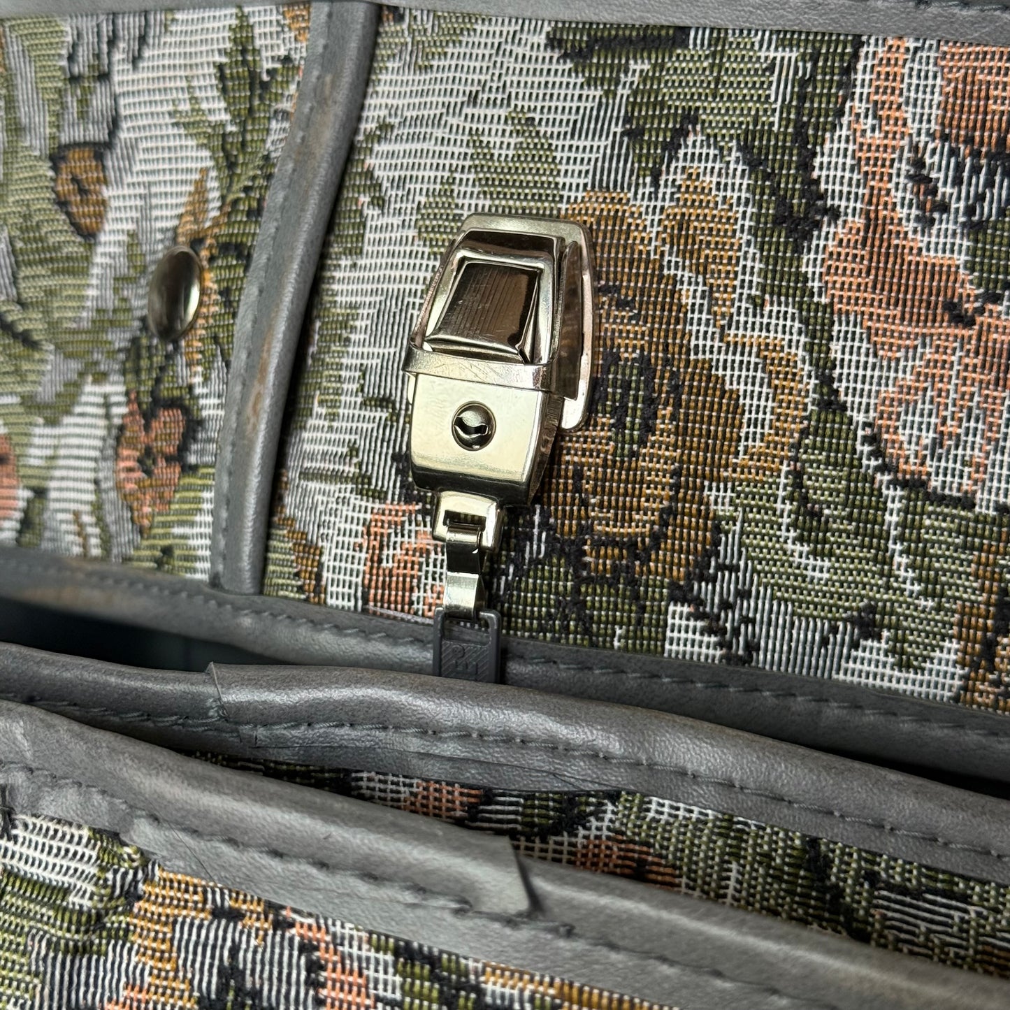 1980s Jordache Garment Bag