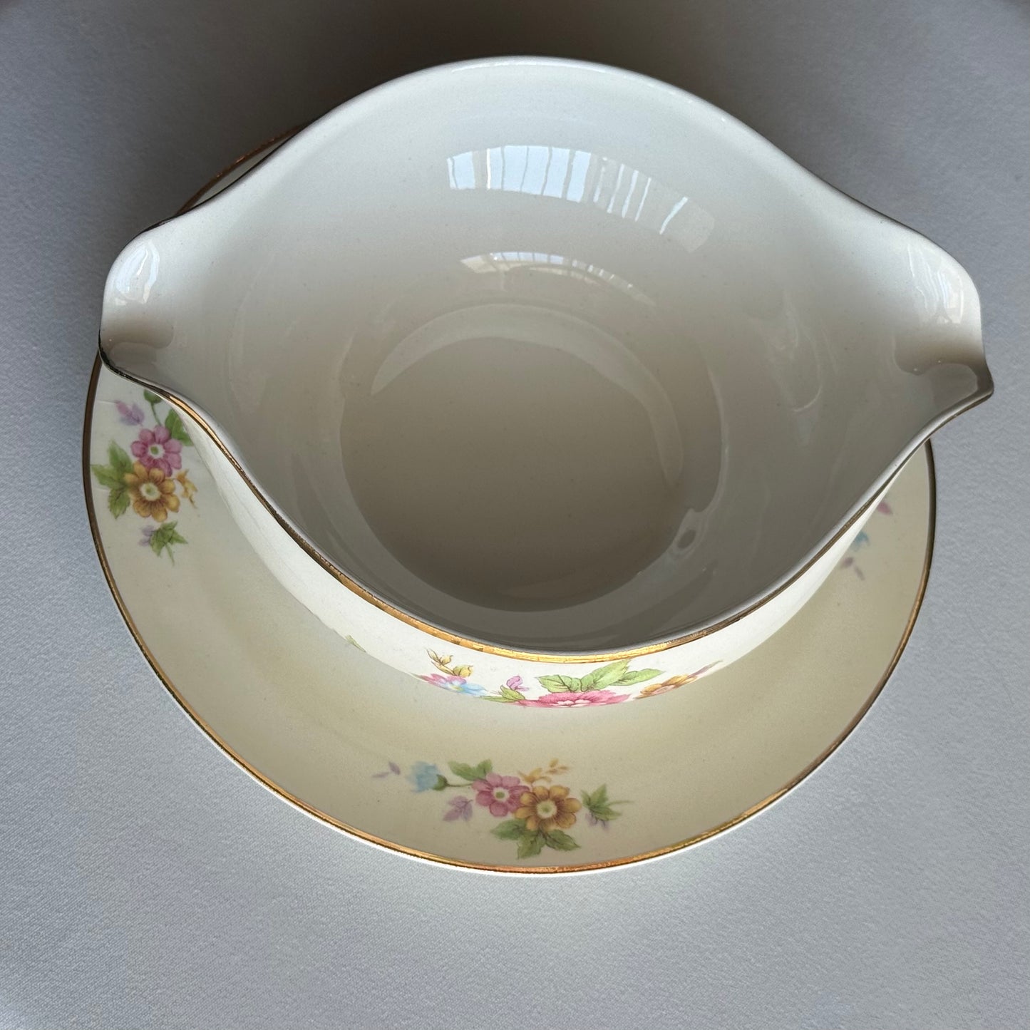 Pope Gosser Mary Ellen Gravy Boat