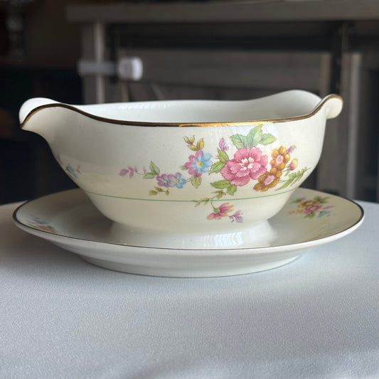 Pope Gosser Mary Ellen Gravy Boat